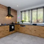 Villa 12 Mazury Pool-luksusowy Dom Na Mazurach Z Jacuzzi, Basenem I Sauna Na Wylacznosc Buczki