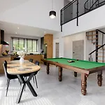 Villa 12 Mazury Pool-luksusowy Dom Na Mazurach Z Jacuzzi, Basenem I Sauna Na Wylacznosc