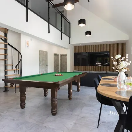 Villa 12 Mazury Pool Buczki