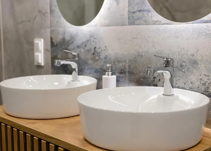 12 Mazury Pool-luksusowy Dom Na Mazurach Z Jacuzzi, Basenem I Sauna Na Wylacznosc Buczki