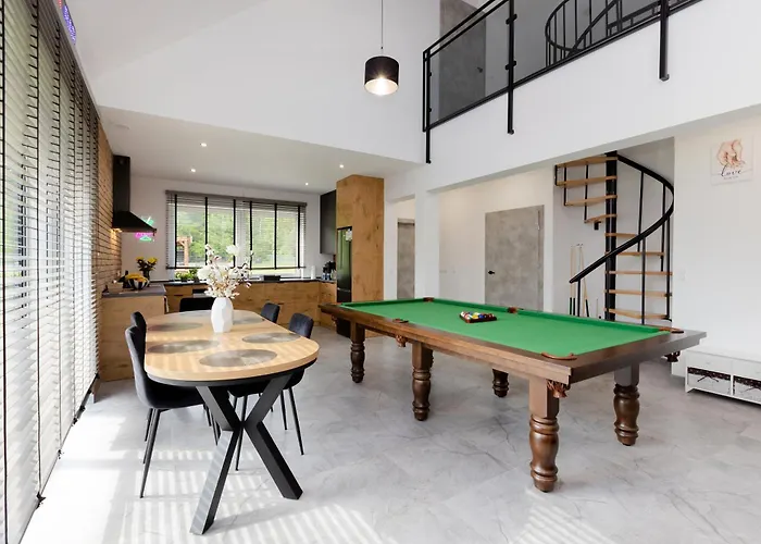 Villa 12 Mazury Pool-luksusowy Dom Na Mazurach Z Jacuzzi, Basenem I Sauna Na Wylacznosc